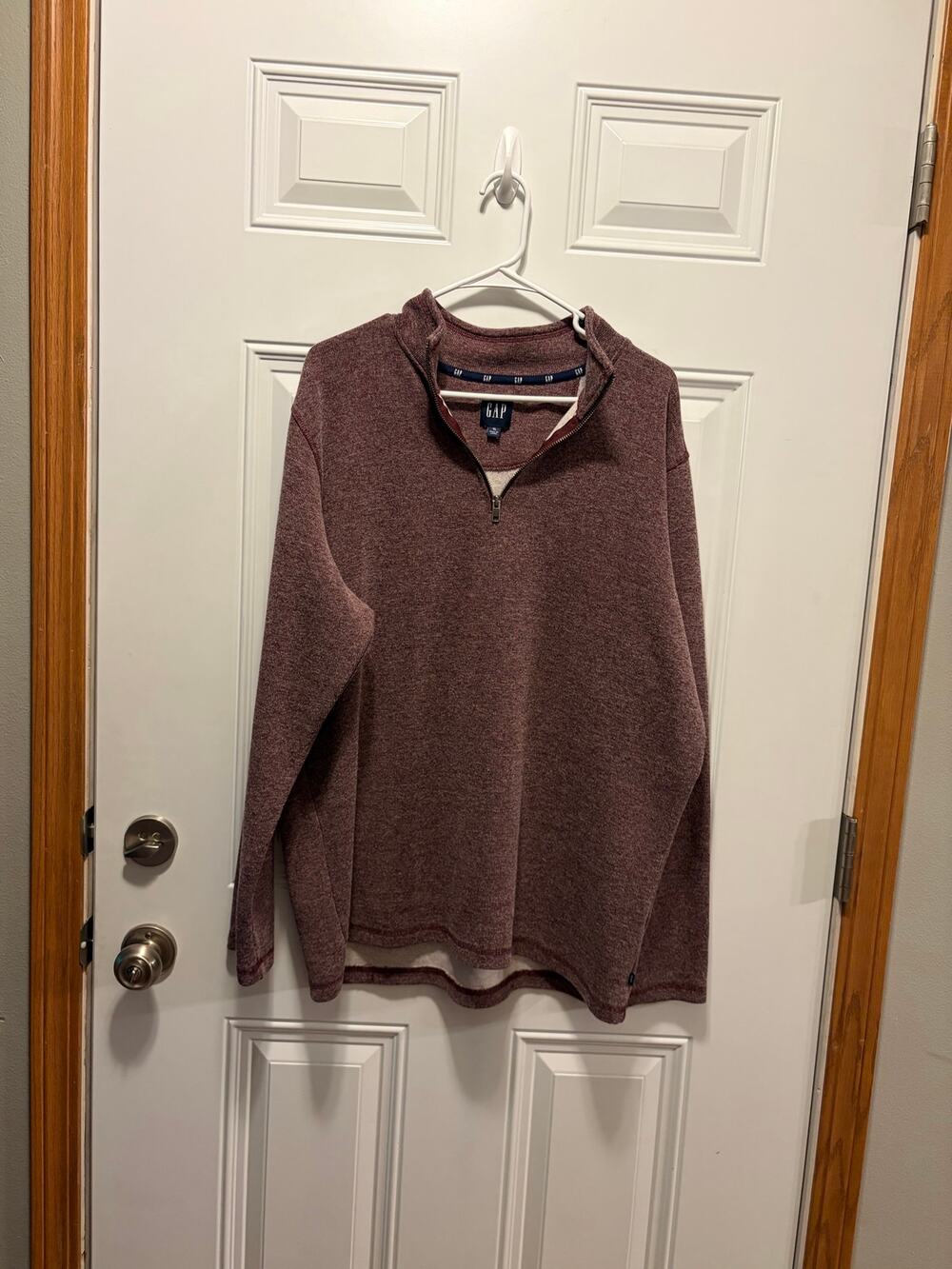 Men’s Gap 1/4 Zip Sweater Size XL